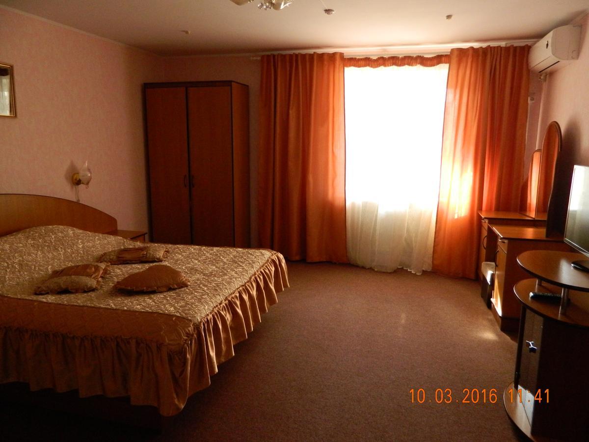 Oleksandriia Hotel Druzhba מראה חיצוני תמונה