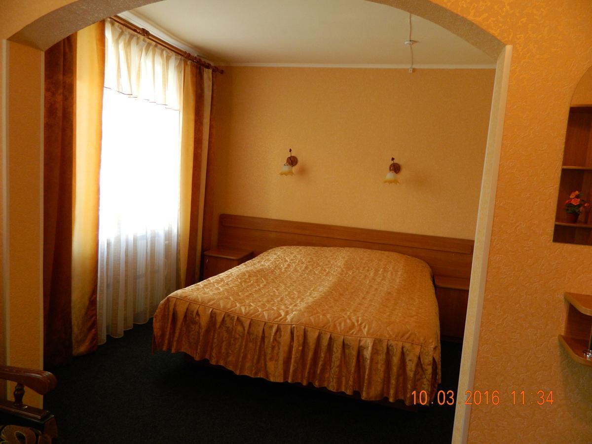 Oleksandriia Hotel Druzhba מראה חיצוני תמונה