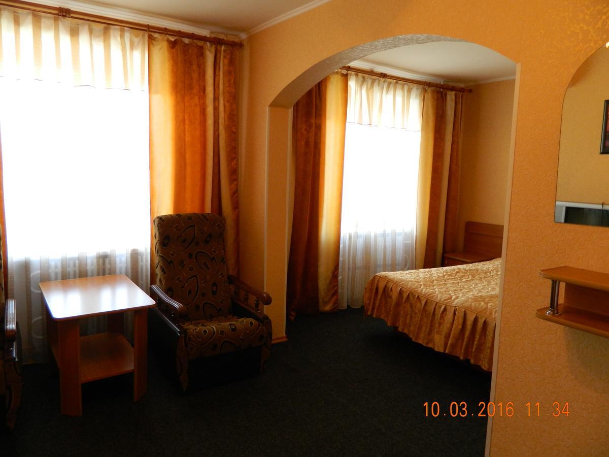 Oleksandriia Hotel Druzhba מראה חיצוני תמונה
